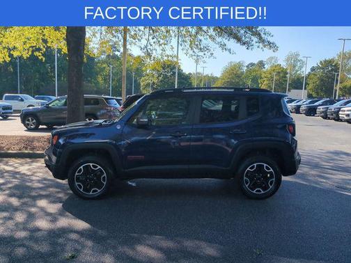 Jetset Blue 2017 Jeep Renegade Trailhawk 4x4