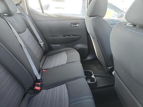 2024 Nissan Leaf SV PLUS