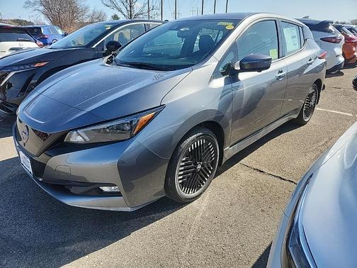 2024 Nissan Leaf SV PLUS