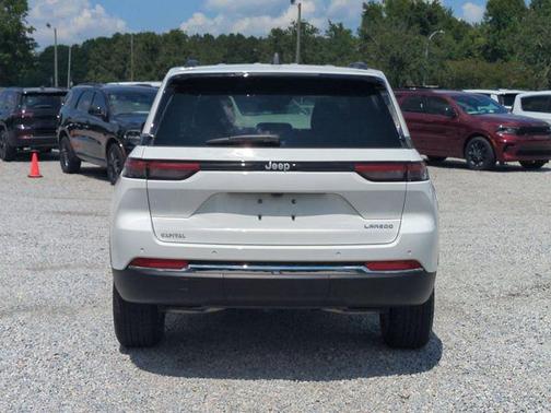 2025 Jeep Grand Cherokee Laredo X