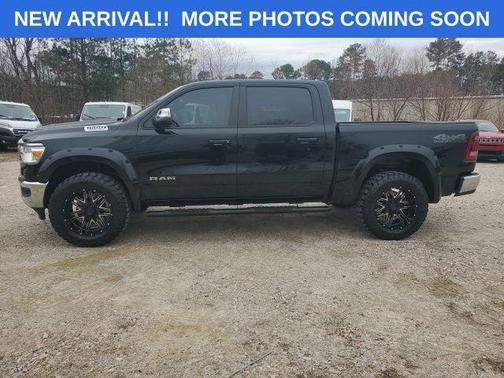 2024 RAM 1500 Laramie Crew Cab 4x4 57' Box