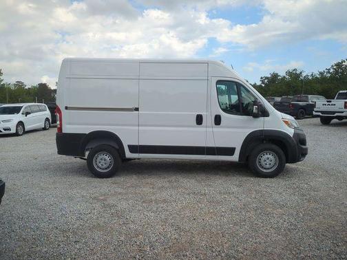 2025 RAM ProMaster 1500 Base
