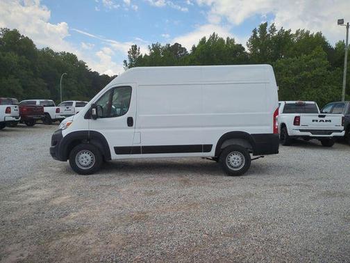 2025 RAM ProMaster 1500 Base