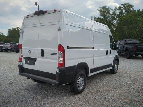 2025 RAM ProMaster 1500 Base