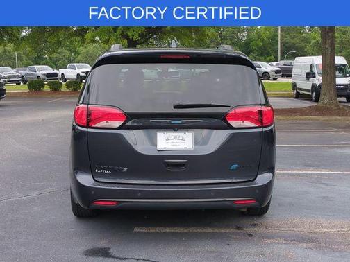 2020 Chrysler Pacifica Hybrid Touring L