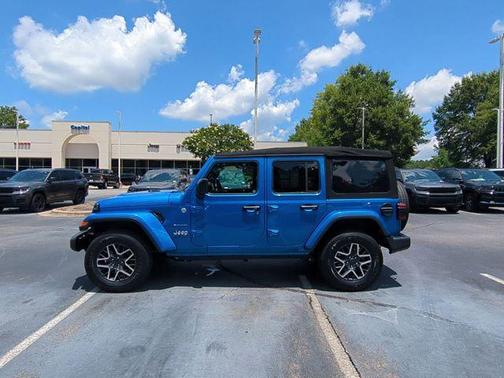 2024 Jeep Wrangler Sahara