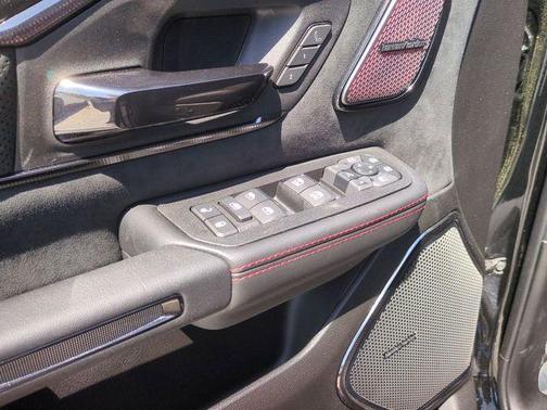 2025 RAM 1500 RHO