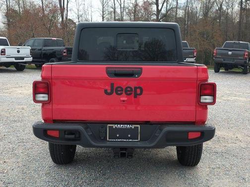 2024 Jeep Gladiator Sport