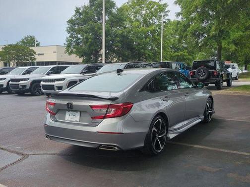 2022 Honda Accord Sport SE