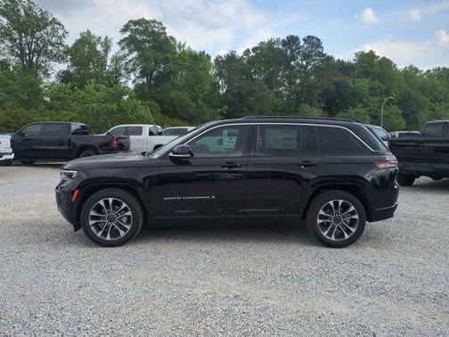 2025 Jeep Grand Cherokee Overland