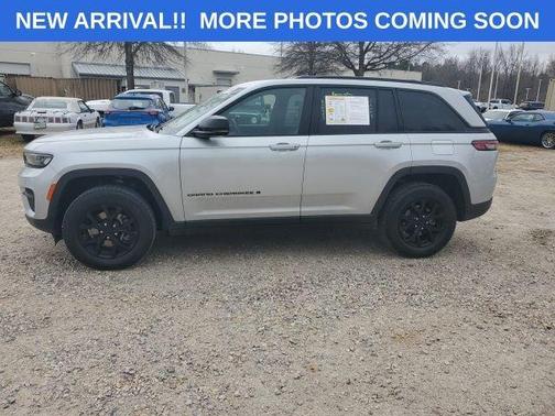 2024 Jeep Grand Cherokee Altitude 4x4