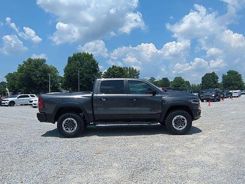 2025 RAM 1500 RHO