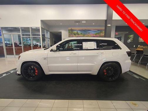 2021 Jeep Grand Cherokee Trackhawk