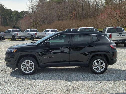2025 Jeep Compass Latitude