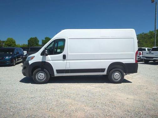 2025 RAM ProMaster 1500 Base