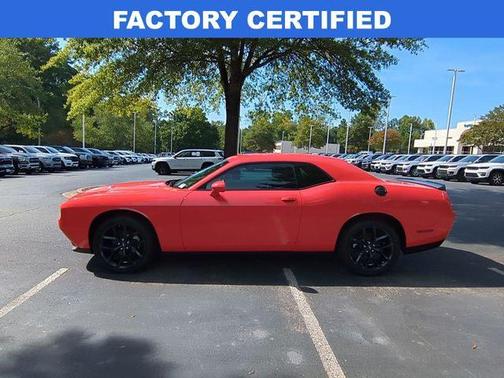 2022 Dodge Challenger SXT