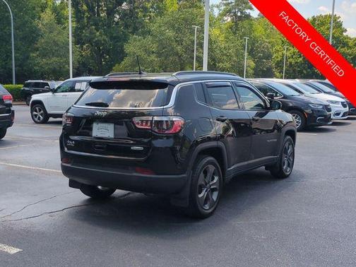 2022 Jeep Compass Latitude Lux