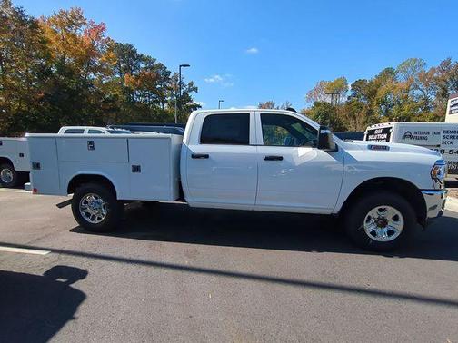 2024 RAM 3500 Tradesman