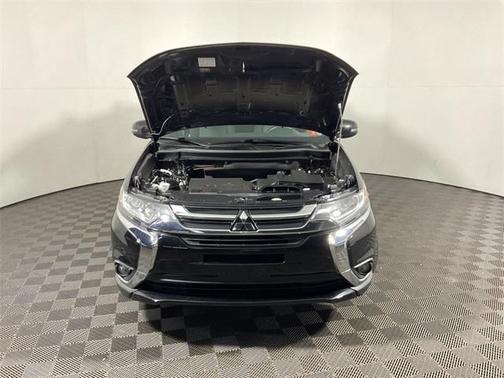 2018 Mitsubishi Outlander SE