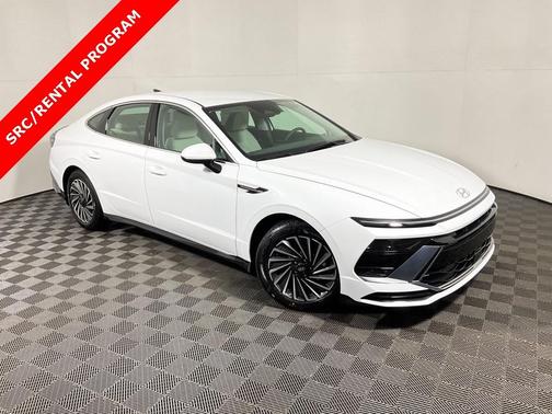 2025 Hyundai SONATA Hybrid SEL