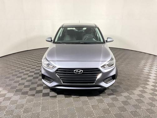 2020 Hyundai Accent SE