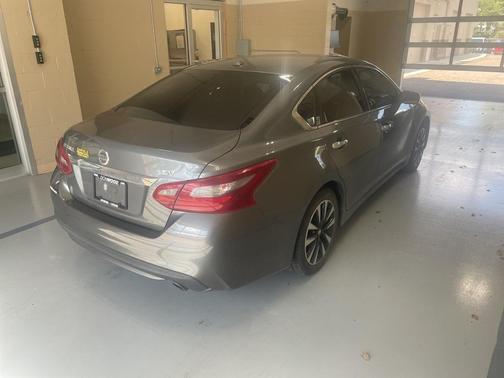 2018 Nissan Altima 2.5 SV