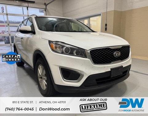 2016 Kia Sorento LX