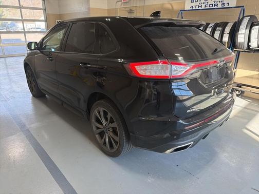 2017 Ford Edge Sport