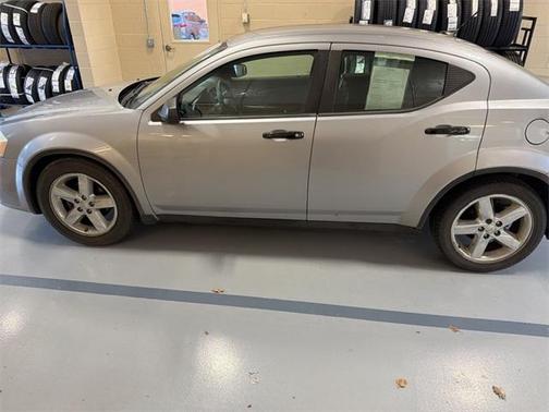 2013 Dodge Avenger SE