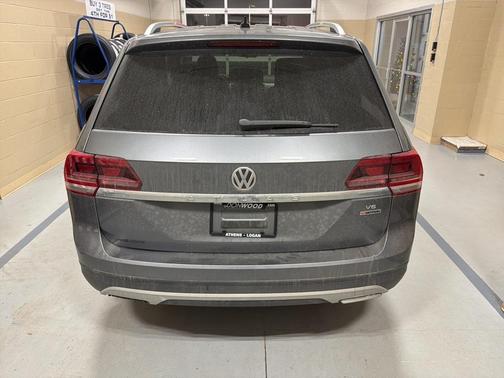 2018 Volkswagen Atlas 3.6L Launch Edition