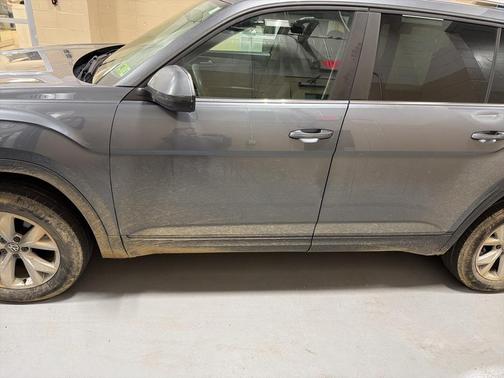 2018 Volkswagen Atlas 3.6L Launch Edition