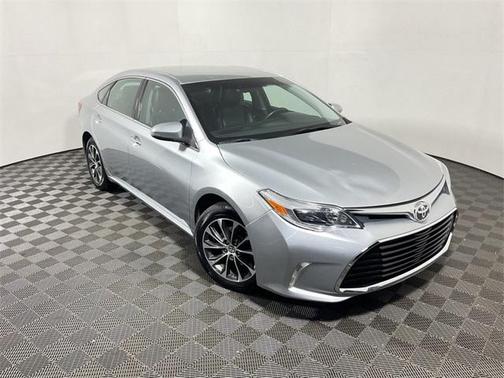 2016 Toyota Avalon XLE