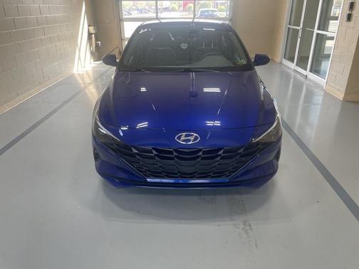 2023 Hyundai ELANTRA HEV Blue