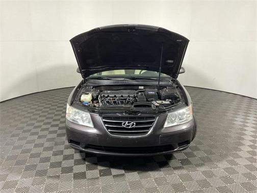 2010 Hyundai SONATA GLS