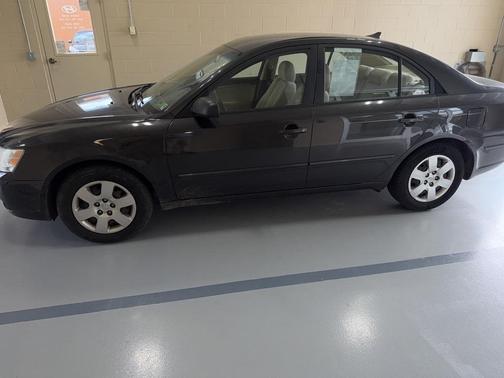 2010 Hyundai SONATA GLS