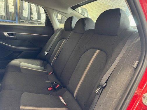 2020 Hyundai SONATA SE