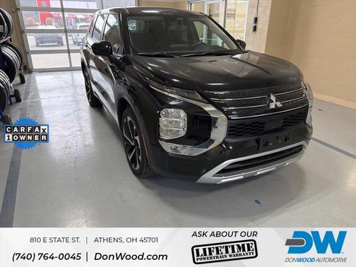 2024 Mitsubishi Outlander SE