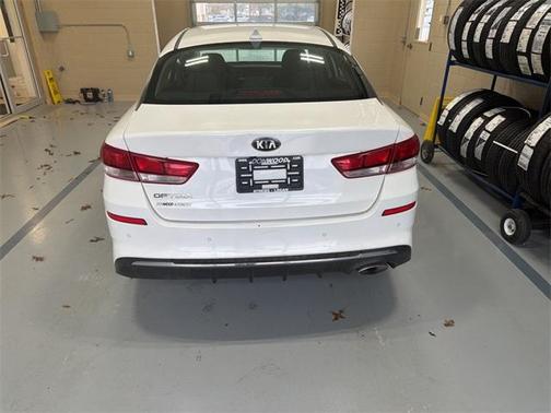 2019 Kia Optima LX