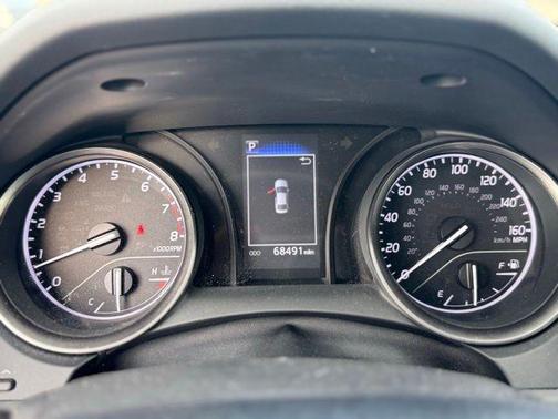 Ice Edge 2022 Toyota Camry SE