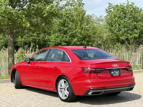 2023 Audi A4 45 S line Premium Plus