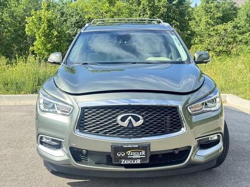 2016 INFINITI QX60 Base