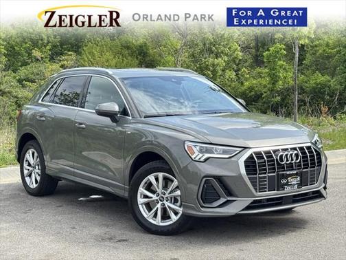 2023 Audi Q3 S line Premium