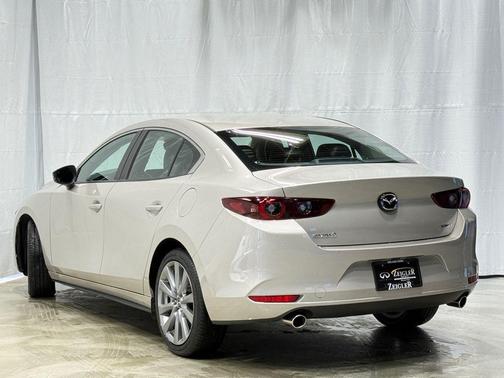 2024 Mazda Mazda3 FWD w/Preferred Package