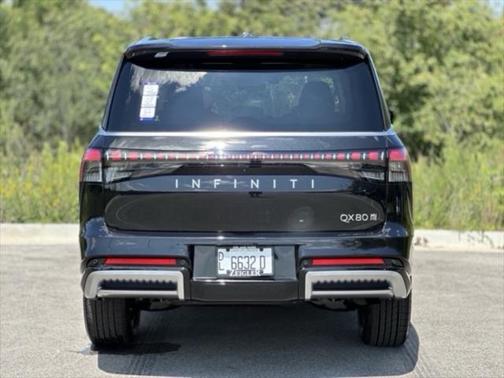 2025 INFINITI QX80 SENSORY AWD