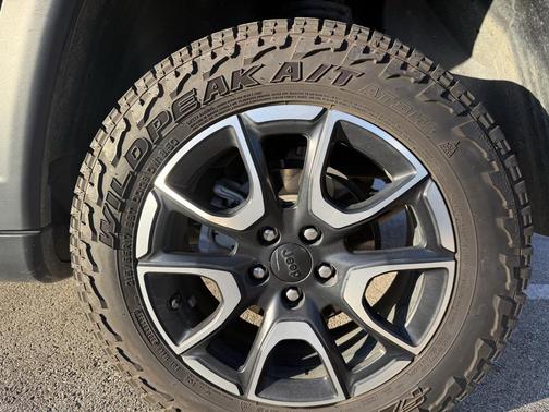 2024 Jeep Compass Trailhawk