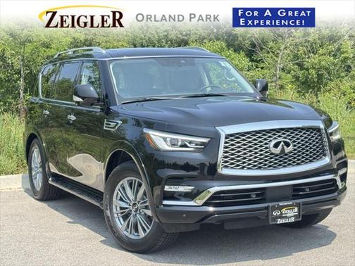 2021 INFINITI QX80 Luxe