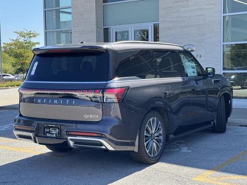 2026 INFINITI QX80 Luxe