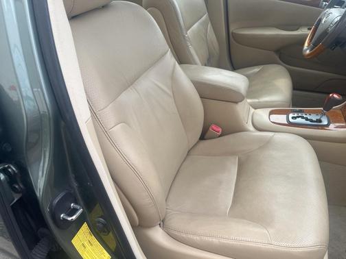 2005 Lexus ES 330 Base