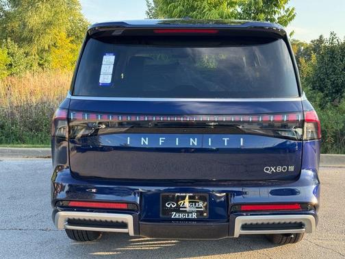 2026 INFINITI QX80 Luxe