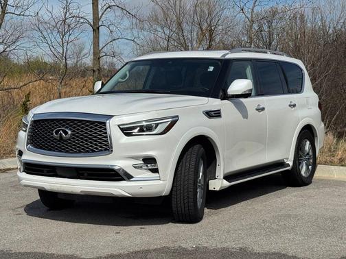 2024 INFINITI QX80 Luxe